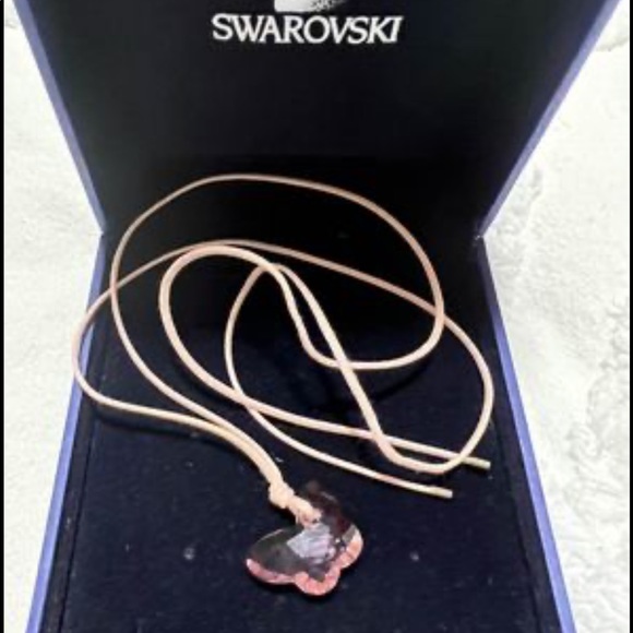 Pink Swarovski Butterfly Necklace - Picture 1 of 1